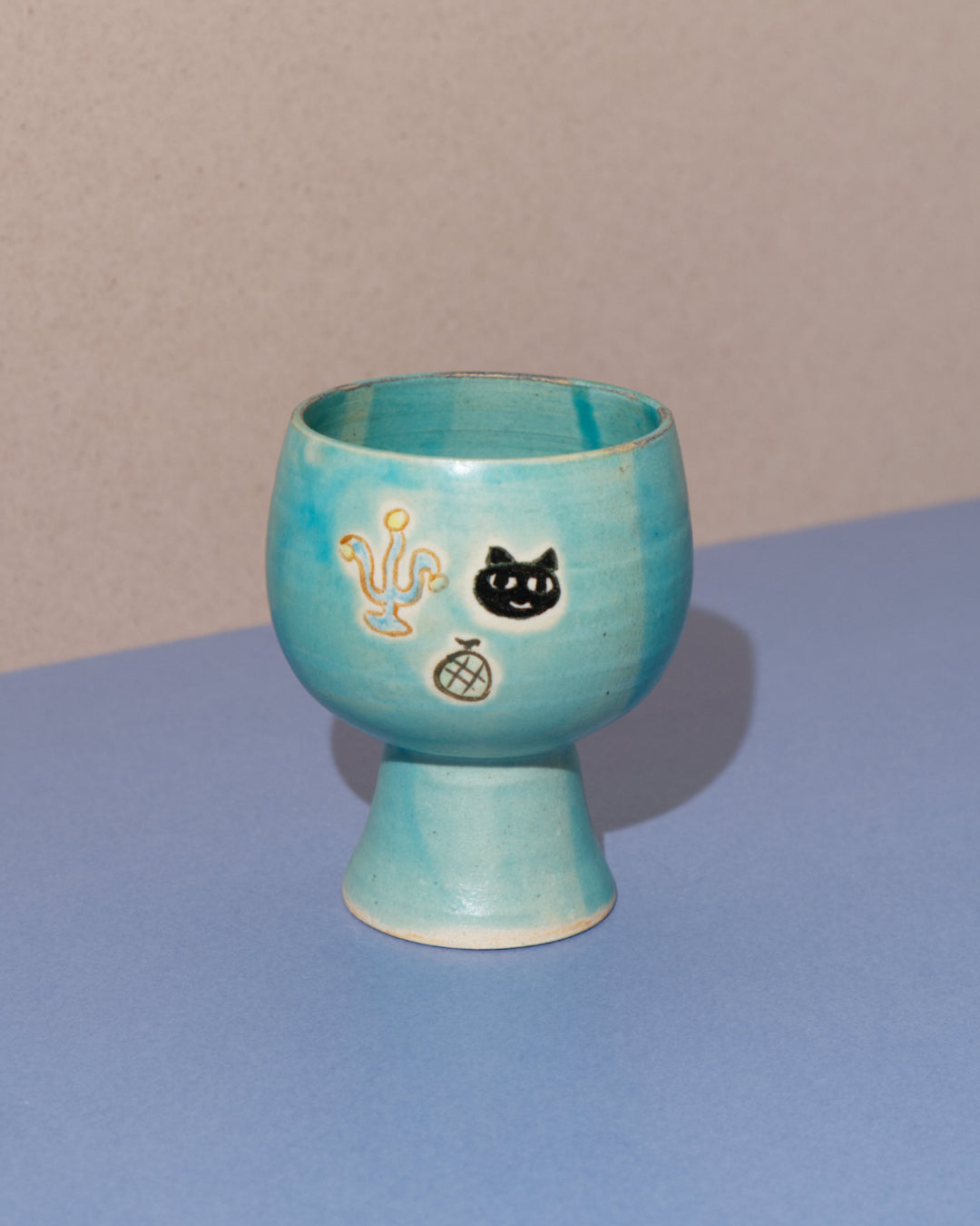 SMILING KITTY AND PLANTS GOBLET